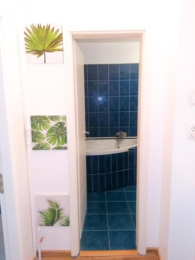 Apartament Near The Park Two Rooms Bucharest Exterior photo
